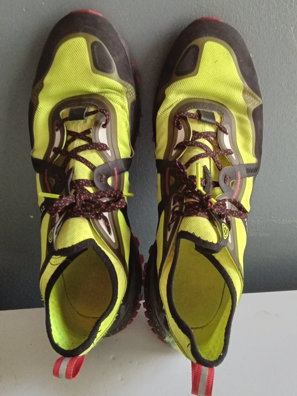 Cole Haan Zerogrand Outpace Neon Yellow Black Running Shoes Mens‎ C32106